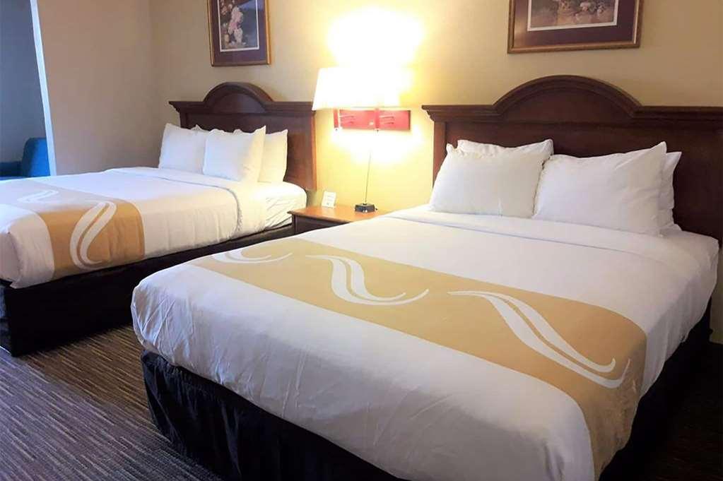 Days Inn & Suites By Wyndham Rehoboth Beach / Dewey Dewey Beach Værelse billede